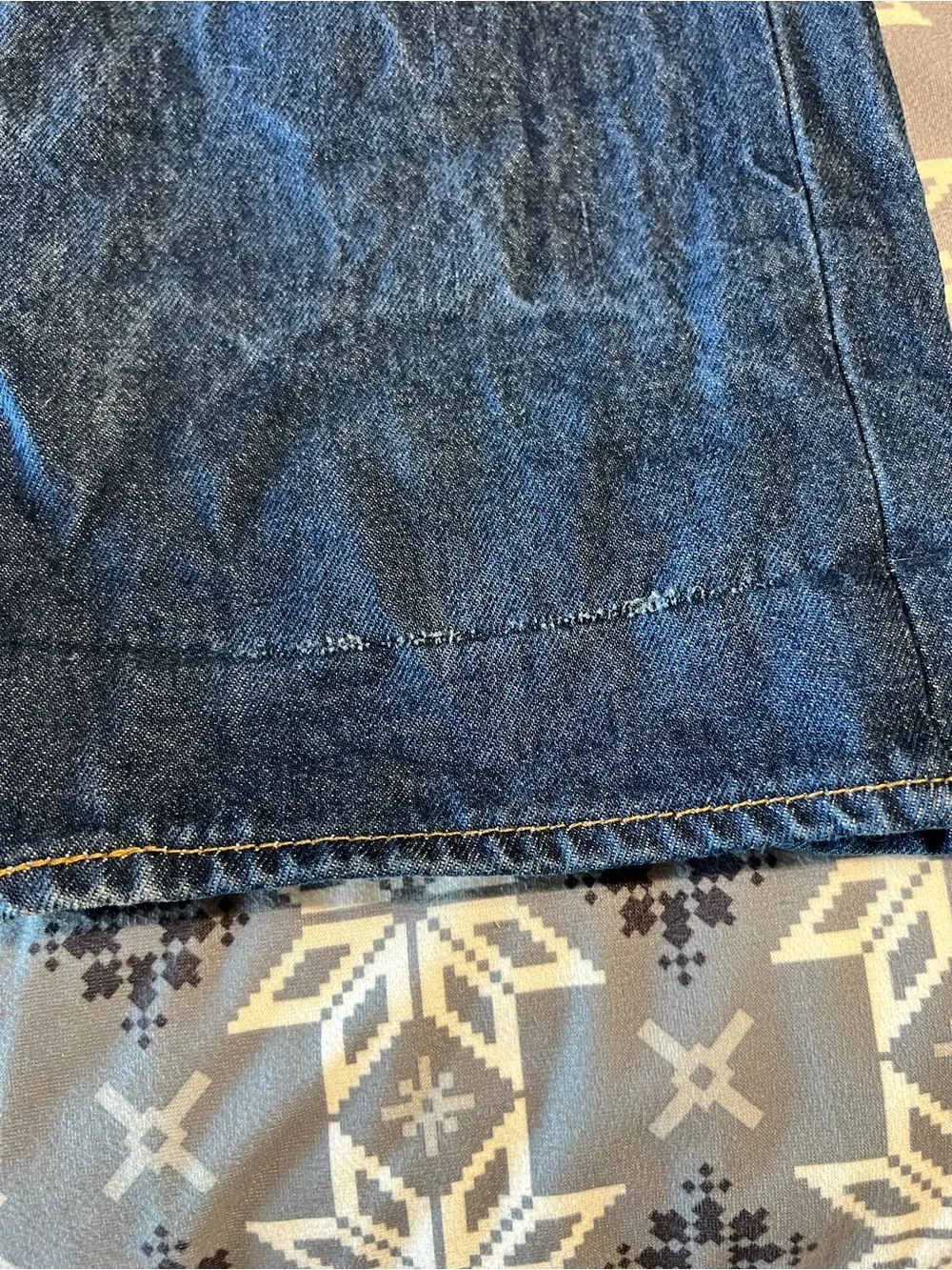 Levis relaxed straight